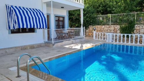 Kalkan Apartamento | Kalkan Centre Bijou Home - Walk to town and beach