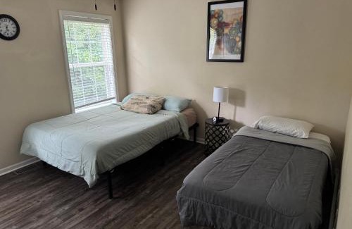 St. Robert Casa | KALMNEZ 10 minutes from FLW