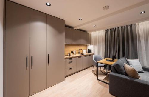 Cesis Apartamento | Kalnu dzīvoklis (The hill condo)