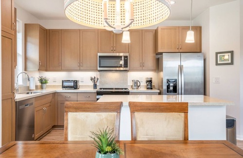 Makaha Valley Casa | Kalo Homes ~ Surfside Serenity
