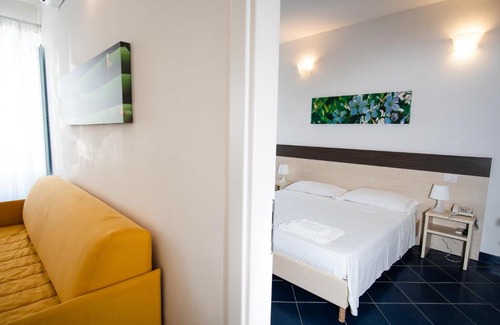 Campomarino di Maruggio Hotel | Kalos Hotel