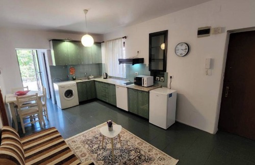 Tirana Apartamento | Kalpazo Tirana Mosaic