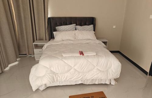 Copperbelt Cama Y Desayuno | Kalulushi Executive Lodge Limited