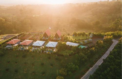 Peñas Blancas Villa | Kaluma Macaw Farmstay Villa