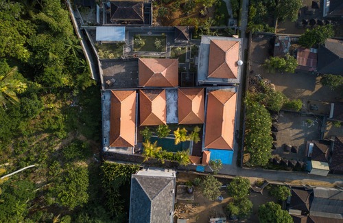 Lodtunduh Hotel | Kalya Villa