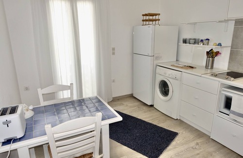 Naxos Villa | Kamari Villa-A2-w / piscina privada y spa-jacuzzi al aire libre