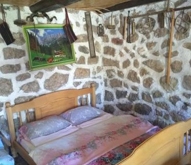 Zabljak Apartamento | KAMENA KUĆA