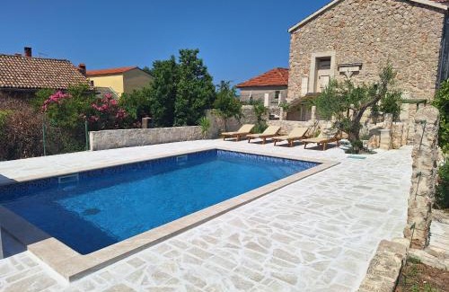 Sveti Filip i Jakov Villa | Kamena kuća Roko
