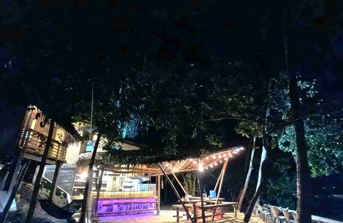 El Nido Cabaña | Kamp Tapik - Sibaltan