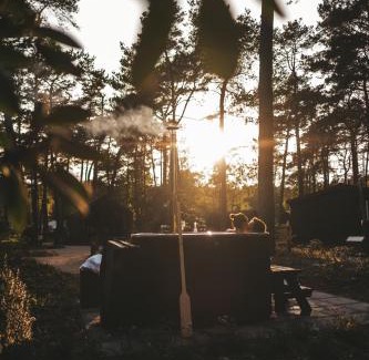 Oisterwijk Casa | KampinaStaete Diamond Suite met Hottub