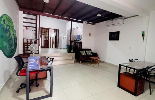 Leticia Casa | Kanaq Hotel Tours