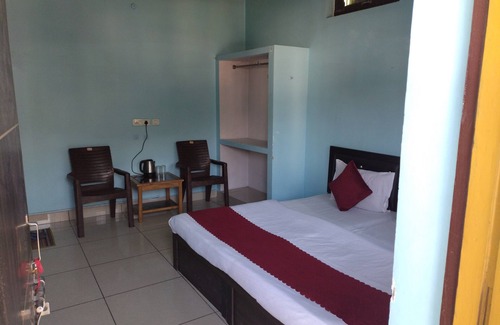 Tapovan Hotel | Kandari Homestay