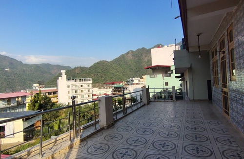 Tapovan Hotel | Kandari Homestay