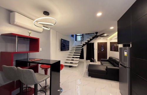 Balibago Apartamento | Kandi Suites 2BR with private Jacuzzi