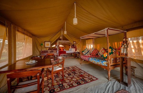 Aitong Otro | Kandili Camps