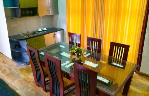 Moragolla Apartamento | Kandy Hill Residence