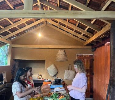 Kandy Complejo | Kandyan Hut Cooking Classes