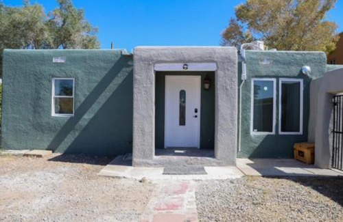 Southside Casa | Kaneh Home