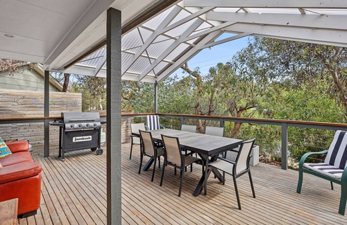 Anglesea Casa | Kanga Beach House, just moments from the beach and golf course