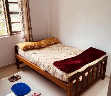 Piriyapatna Casa | Kannada Maathe Home Stay- 2km to Golden Temple-Tibet camp