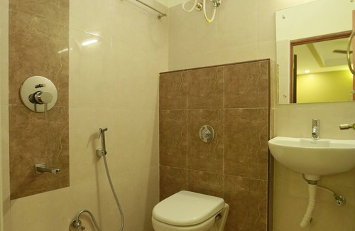 Kodambakkam Hotel | Kans one