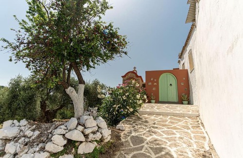 Malathyros Casa | Kantoni traditional house