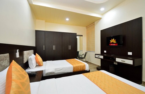 Bani Park Casa | Kapish Home - All Pure Veg
