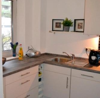 Eckernfoerde Apartamento | Kapitäns Koje mit Strandkorb