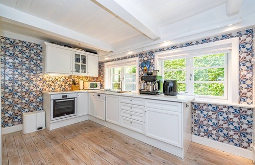 Westerland Casa | Kapitänshuis - Captain's house on Sylt with garden, terrace and comfortable