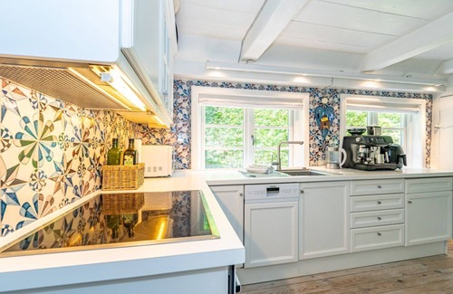 Westerland Casa | Kapitänshuis - Captain's house on Sylt with garden, terrace and comfortable