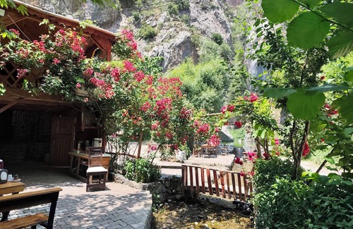 Kapuzbasi Chalet De Esquí | Kapuzbaşı Baştürk Tesisi