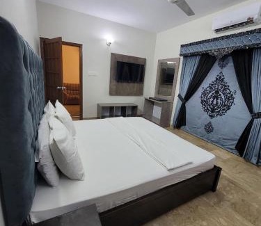 Clifton Casa | Karachi Family Guest House
