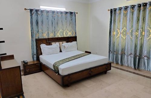 Clifton Casa | Karachi Family Guest House