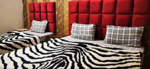 Gulshan-E-Jamal Casa | Karachi Guest House