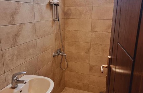 Madaba Casa | karam