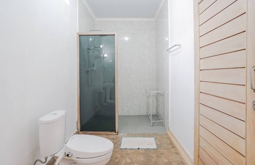Batu Bolong Hotel | Karan Homestay Canggu