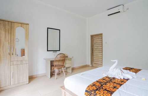 Batu Bolong Hotel | Karan Homestay Canggu