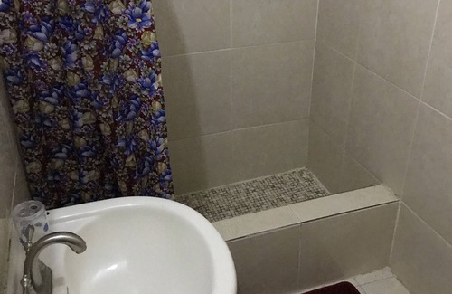Portmore Apartamento | Kardel Vacation Apartments