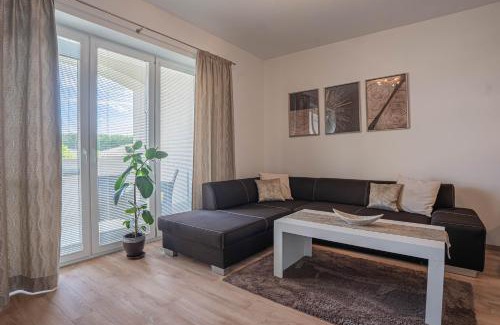 Dunajska Streda Apartamento | KARINA APARTMAN