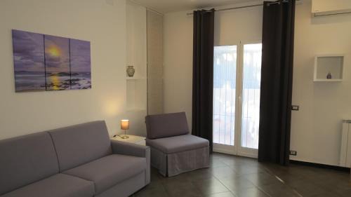 Savona Apartamento | Karina, to the beach with terrace and private parking