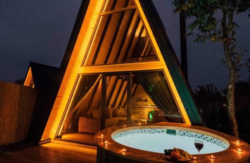 Sirinsulhiye Chalet De Esquí | KARMATTE BUNGALOW