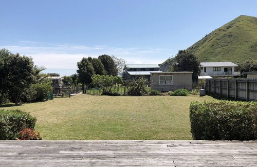 Mahia Casa | Karo Cottage, Taylors Bay: cómodo y acogedor para sus próximas vacaciones en la playa.