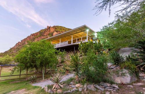 Calitzdorp Casa | Karoo Mountain River House