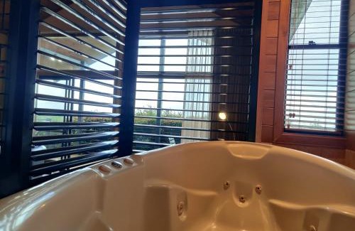 Shadforth Chalet De Esquí | Karri Mia Chalets and Studios