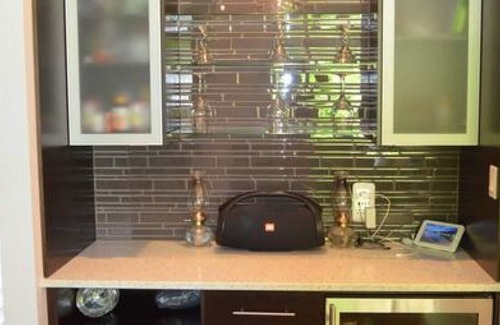 Chemainus Casa | Kassidy Thomas · 6 pp Hot tub, min to town and ocean, Chemainus