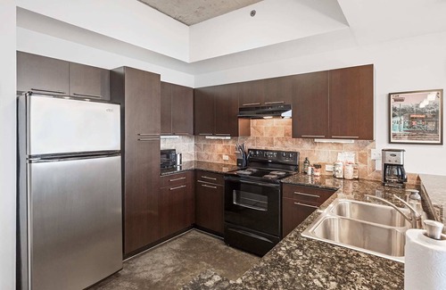 Second Street District Apartamento | Kasa | Austin | Awe-inspiring 1BD/1BA 2nd Street District Apartment