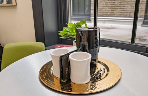 East Liberty Apartamento | Kasa Atrium Studio East Liberty The Maverick