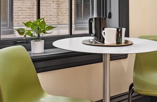 East Liberty Apartamento | Kasa East Liberty Neighborhood Atrium Studio The Maverick
