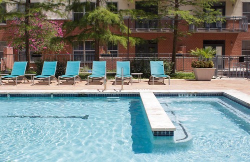 Second Street District Apartamento | Kasa | Austin | The Ultimate 1BD/1BA Downtown Apartment