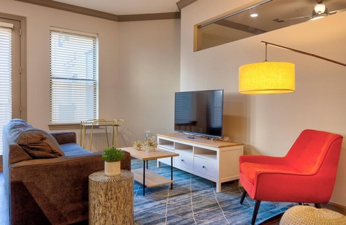 Central West End Apartamento | Kasa Homey 2 BD Fast Wifi St Louis